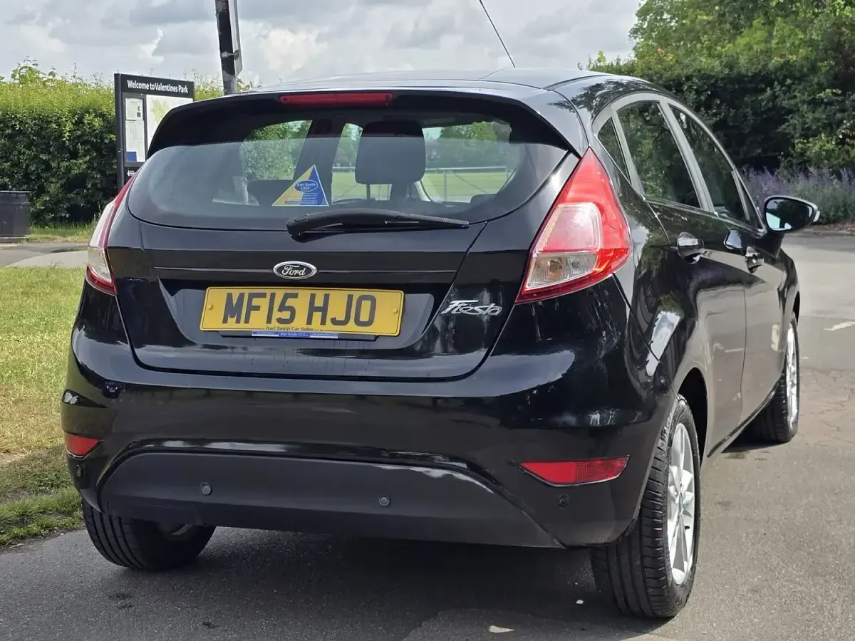 Used Ford Fiesta Zetec 2015 Black Hatchback