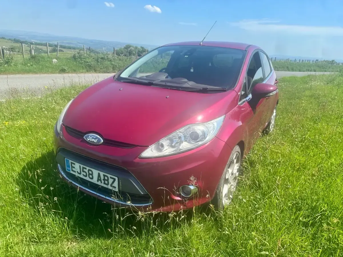 Used Ford Fiesta Titanium 2008 Red Hatchback