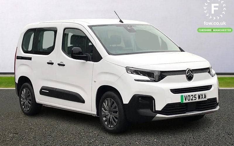 White Used 2025 Citroën e-Berlingo MPV | £20,899 - Image 1/4