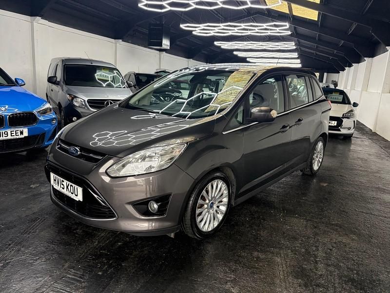 Used Ford Grand C-Max Titanium 115 HP (84 kW) 2015 Grey MPV