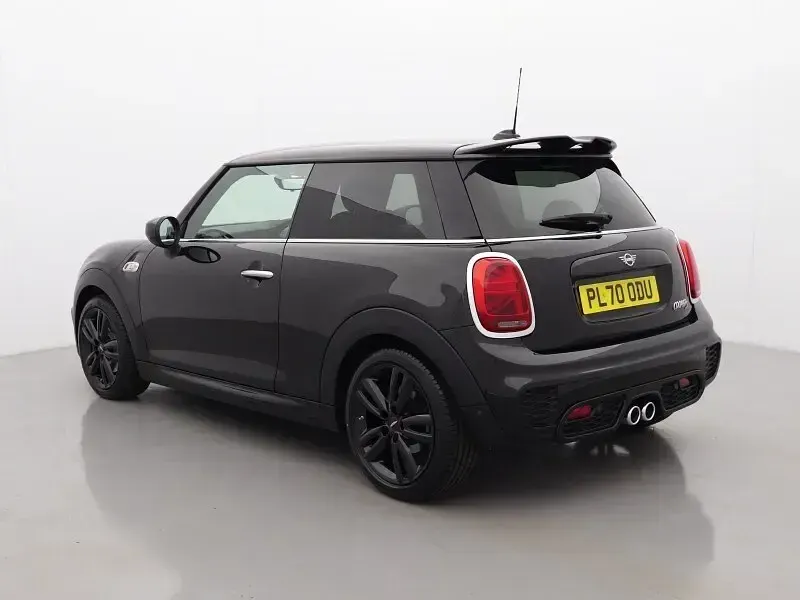 Used Mini Cooper S Sport 192 HP (141 kW) 2020 Black Hatchback