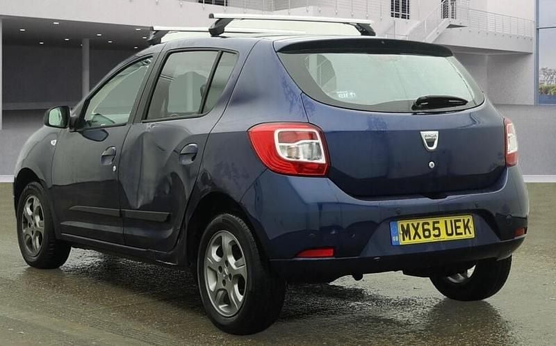Used Dacia Sandero Lauréate 2015 Blue Hatchback