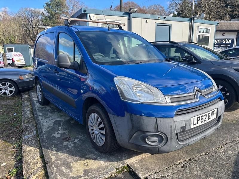 Used Citroën Berlingo 75 HP (55 kW) 2012 Blue MPV