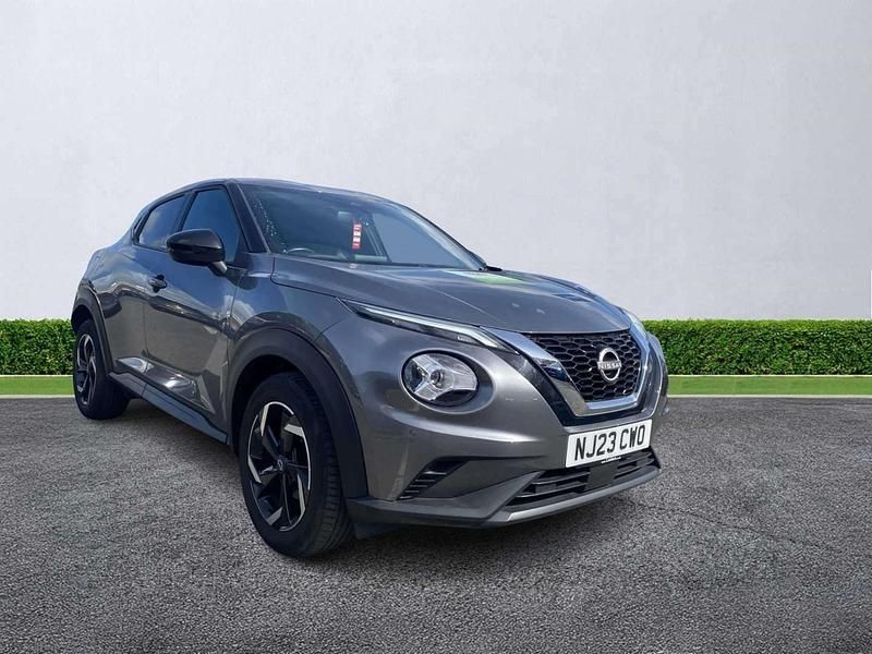 Used Nissan Juke N-Connecta 114 HP (83 kW) 2023 Grey SUV