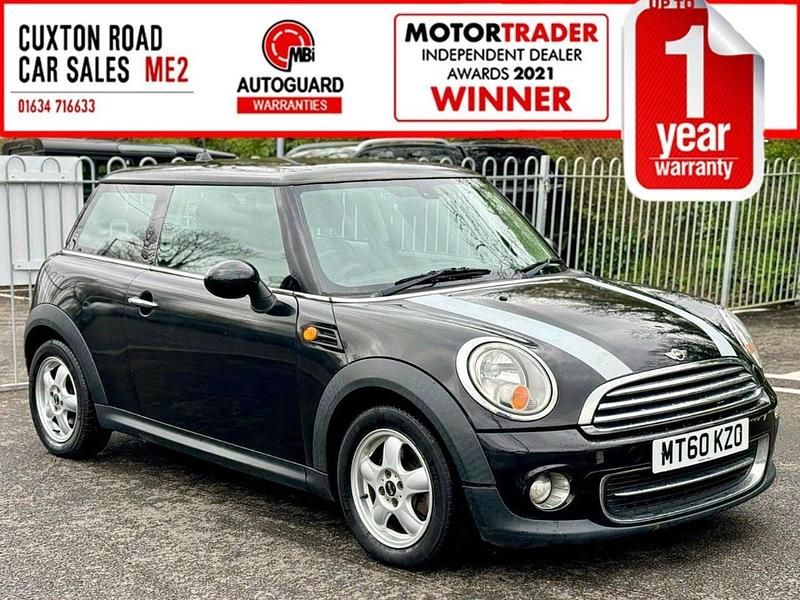 Black Used 2010 Mini Cooper Hatch Hatchback | £3,195 (Fair price) - Image 1/4