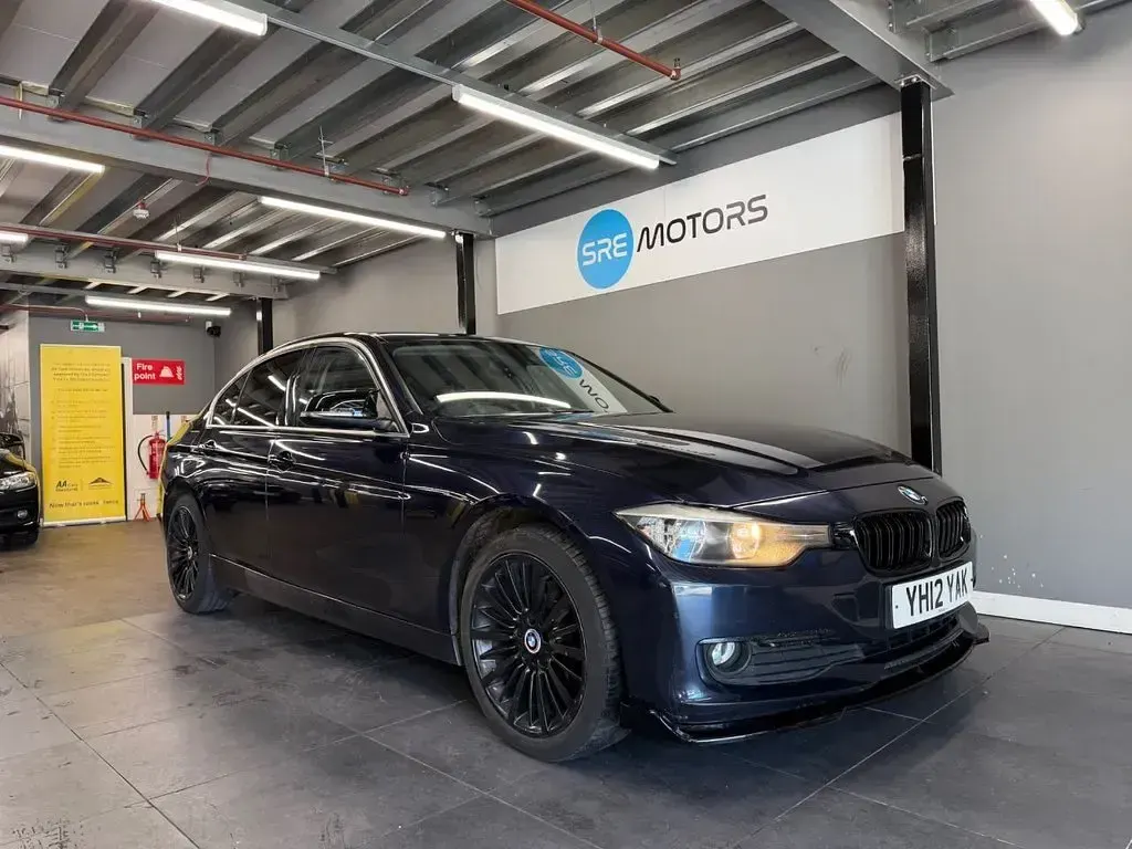 Used BMW 320 Luxury Line 184 HP (135 kW) 2012 Blue Sedan