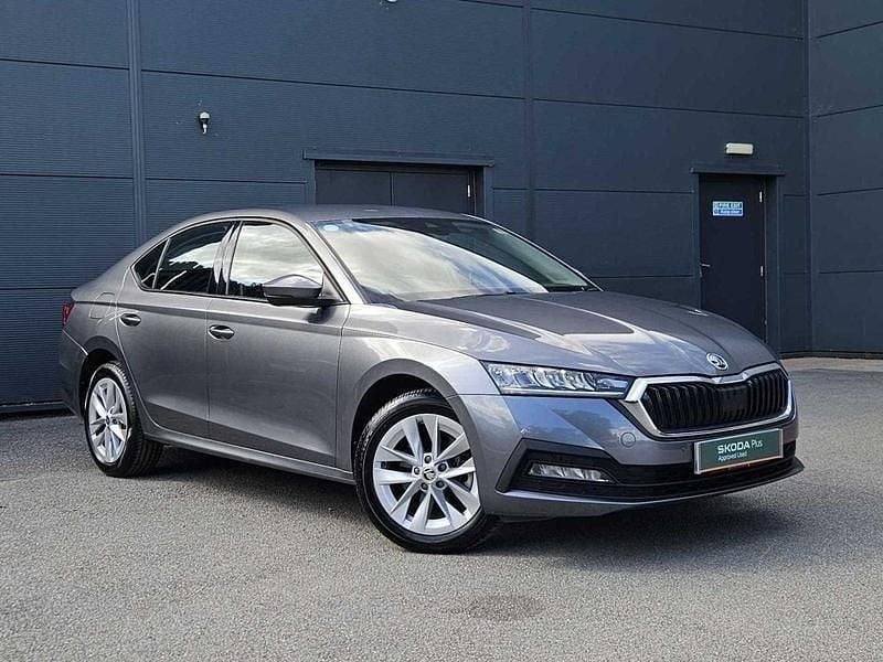 Grey Used 2023 Skoda Octavia SE Hatchback | £18,716 (Fair price) - Image 1/4