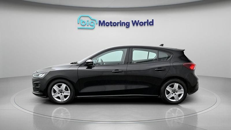Used Ford Focus Zetec 118 HP (86 kW) 2023 Black Hatchback