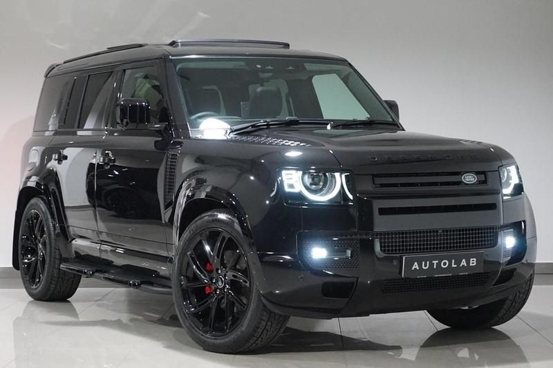 Black Used 2022 Land Rover Defender S SUV | £58,875 (Expensive) - Image 1/4