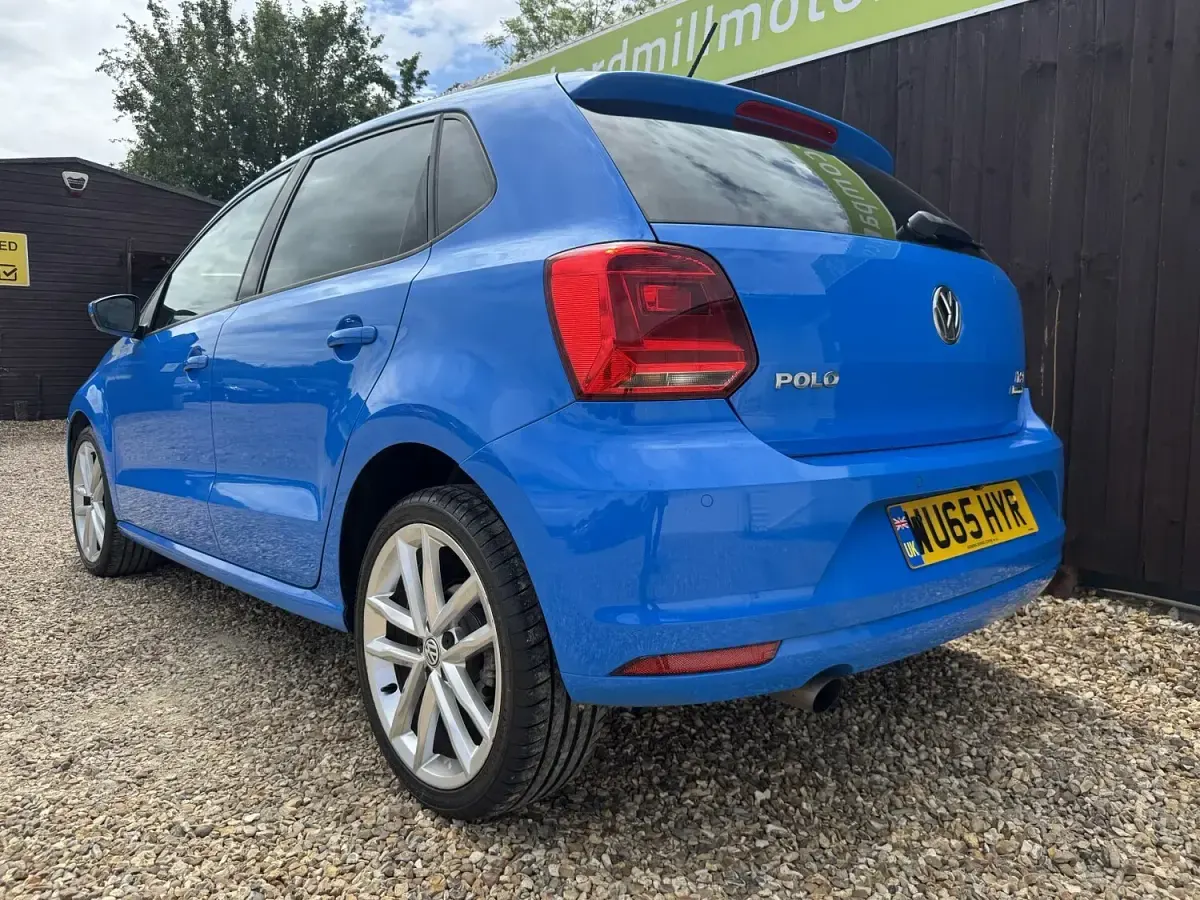 Used VW Polo SEL 110 HP (80 kW) 2015 Blue Hatchback