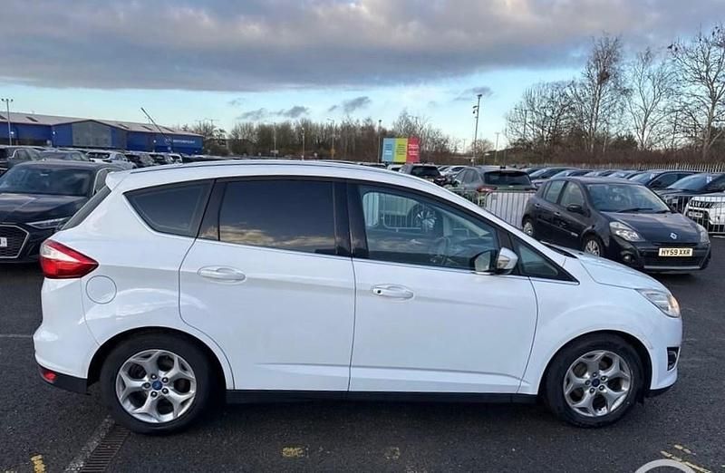 White Used 2015 Ford C-MAX Zetec MPV | £4,500 (A bit pricey) - Image 1/1
