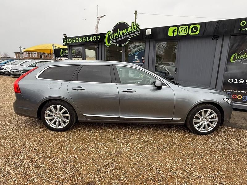 Used Volvo V90 Inscription 235 HP (172 kW) 2017 Grey Estate