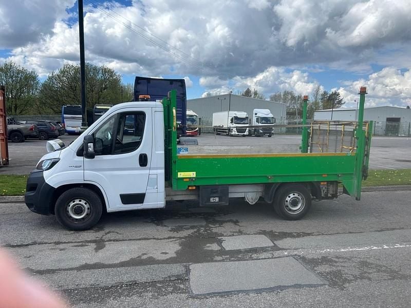 Used Fiat Ducato 140 HP (102 kW) 2021 White Van