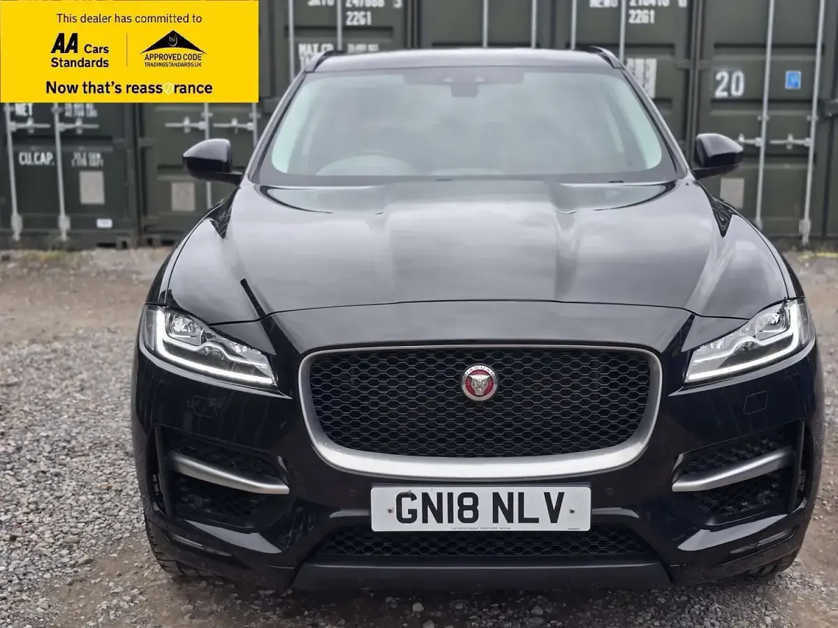 Used Jaguar F-Pace R-Sport 180 HP (132 kW) 2018 Black SUV