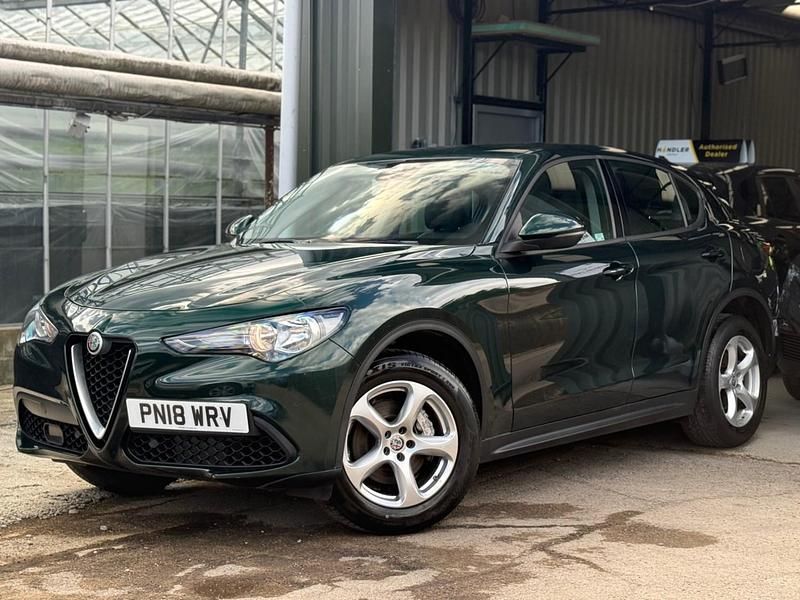 Used Alfa Romeo Stelvio Super 200 HP (147 kW) 2018 Green SUV