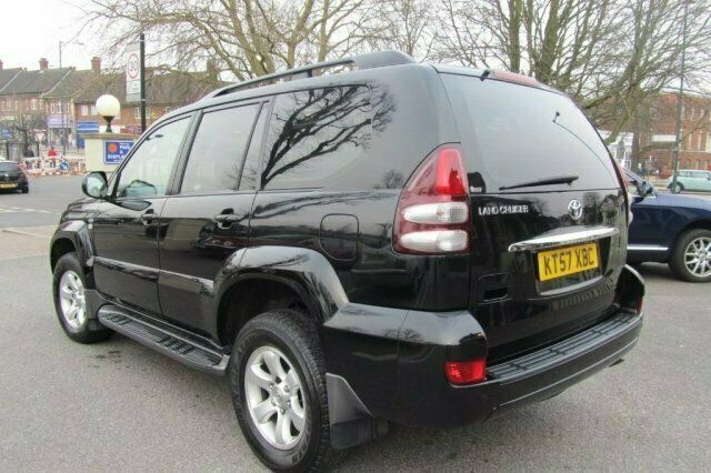 Used Toyota Land Cruiser 173 HP (127 kW) 2007 SUV