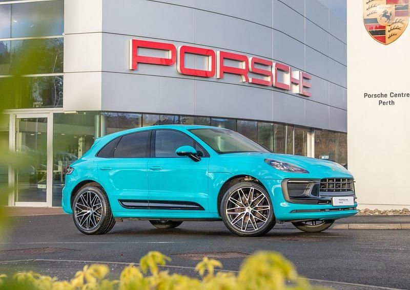 Used Porsche Macan 265 HP (194 kW) 2022 Blue SUV