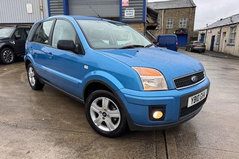 Blue Used 2010 Ford Fusion Zetec Hatchback | £3,995 (A bit pricey) - Image 1/1