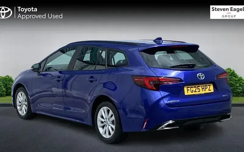 Usado Toyota Corolla 140 CV (102 kW) 2026 Familiar