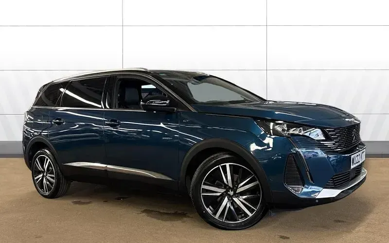 Used Peugeot 5008 Premium 131 HP (96 kW) 2022 SUV