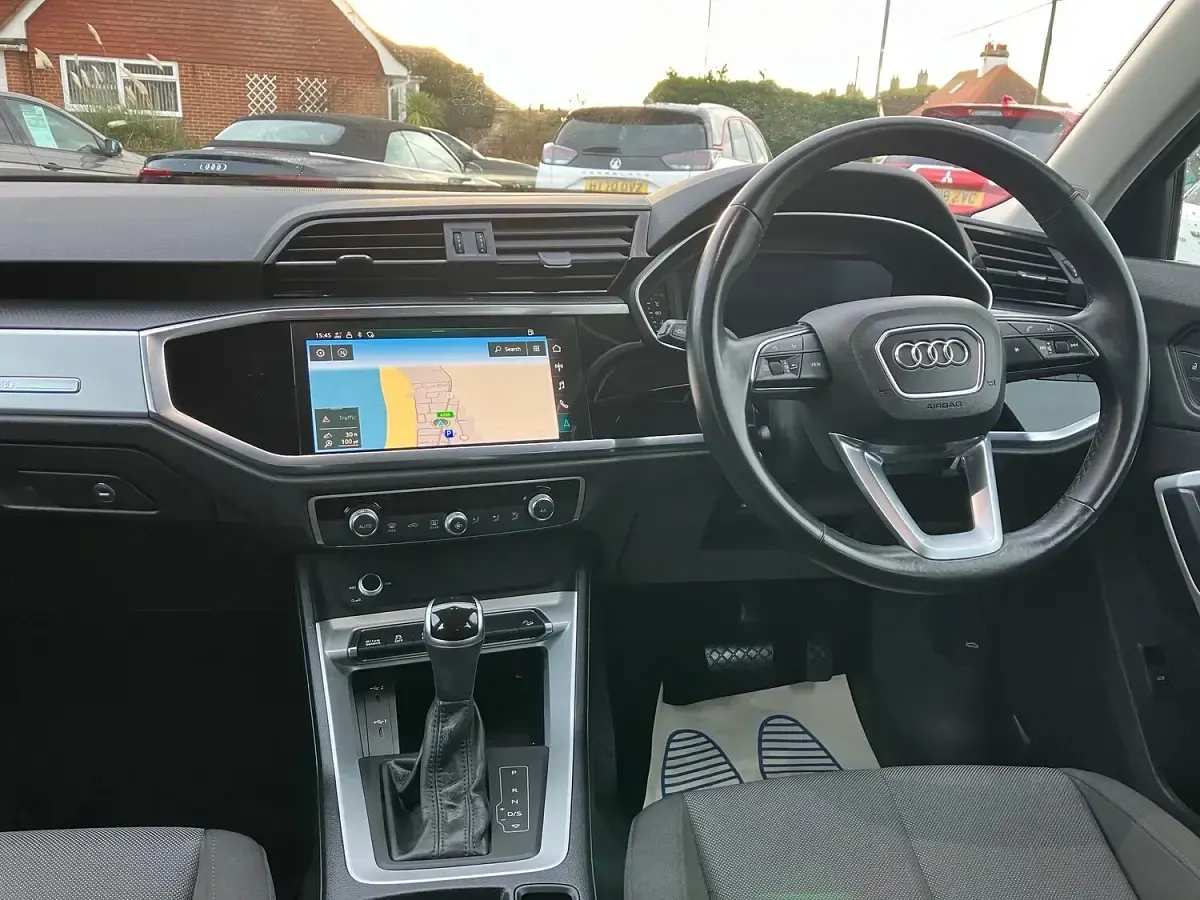 Used Audi Q3 Design 150 HP (110 kW) 2021 Black SUV