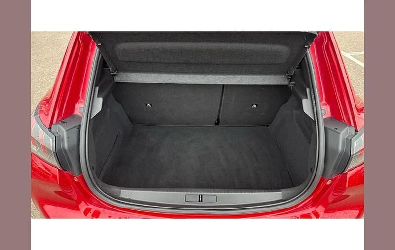 Used Peugeot 208 Allure Premium 102 HP (75 kW) 2021 Red Hatchback