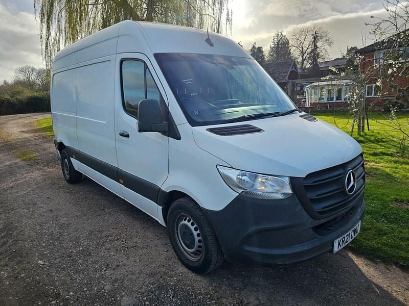 Usado Mercedes Sprinter Progressive 2021 Branco Van