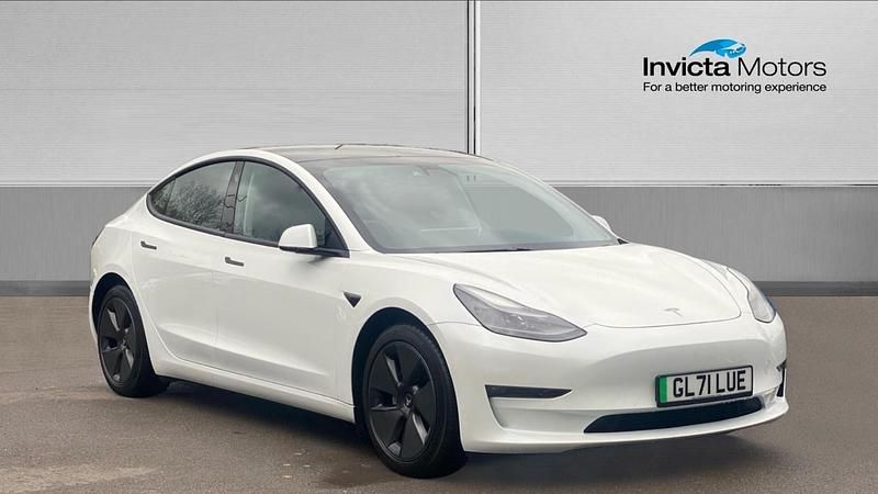 White Used 2021 Tesla Model 3 Long Range AWD Sedan | £19,400 (Fair price) - Image 1/4