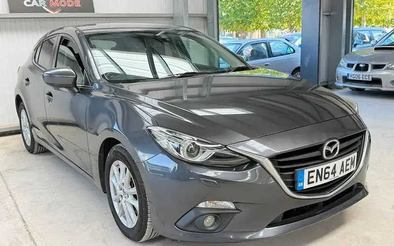 Used Mazda 3 165 HP (121 kW) 2015 Hatchback