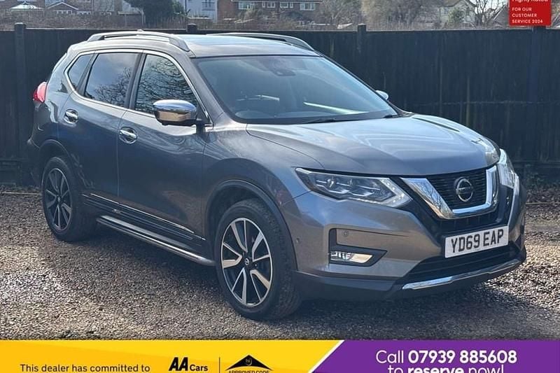 Used Nissan X-Trail Tekna 150 HP (110 kW) 2019 Grey SUV