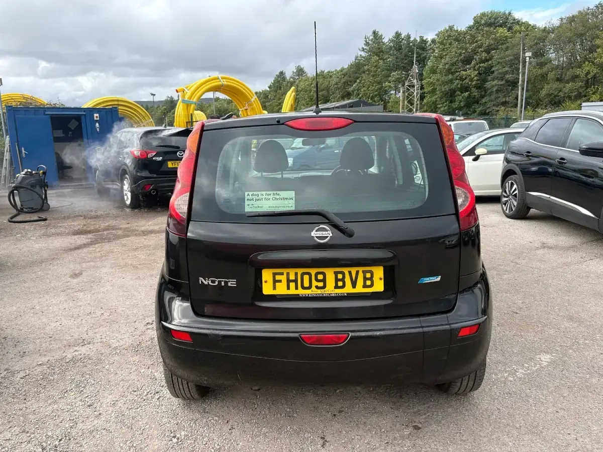 Used Nissan Note Acenta 88 HP (64 kW) 2009 Black Hatchback
