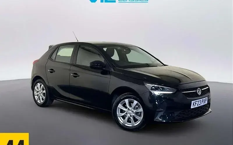 Used Vauxhall Corsa Design Edition 101 HP (74 kW) 2023 Hatchback