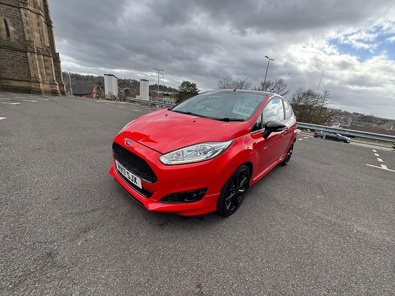Used Ford Fiesta ST-Line 140 HP (102 kW) 2017 Red Hatchback