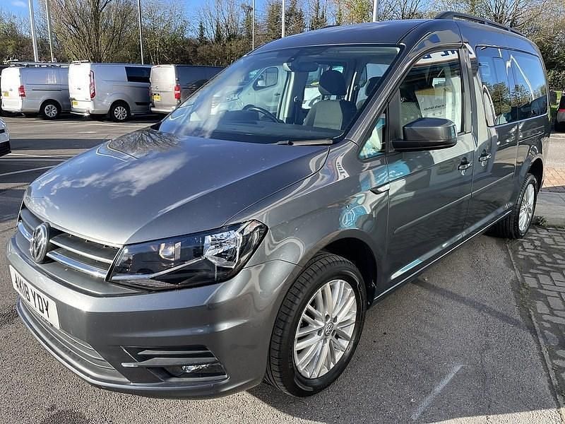 Used VW Caddy Maxi Life S 102 HP (75 kW) 2018 Grey MPV
