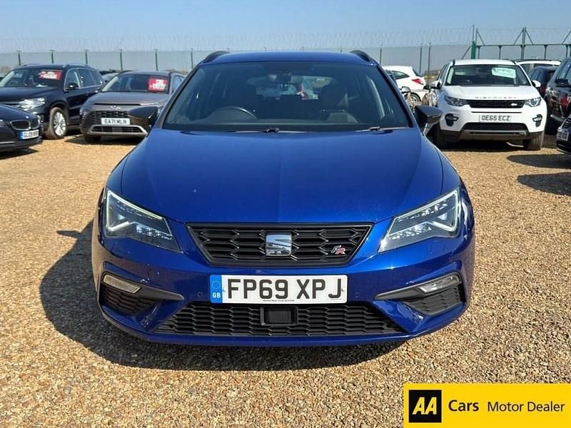 Used Seat Leon Black Edition 150 HP (110 kW) 2019 Blue Estate