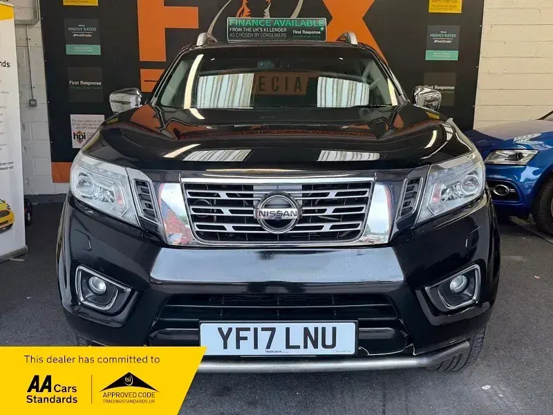 Used Nissan Navara Tekna 2017 Black Pickup