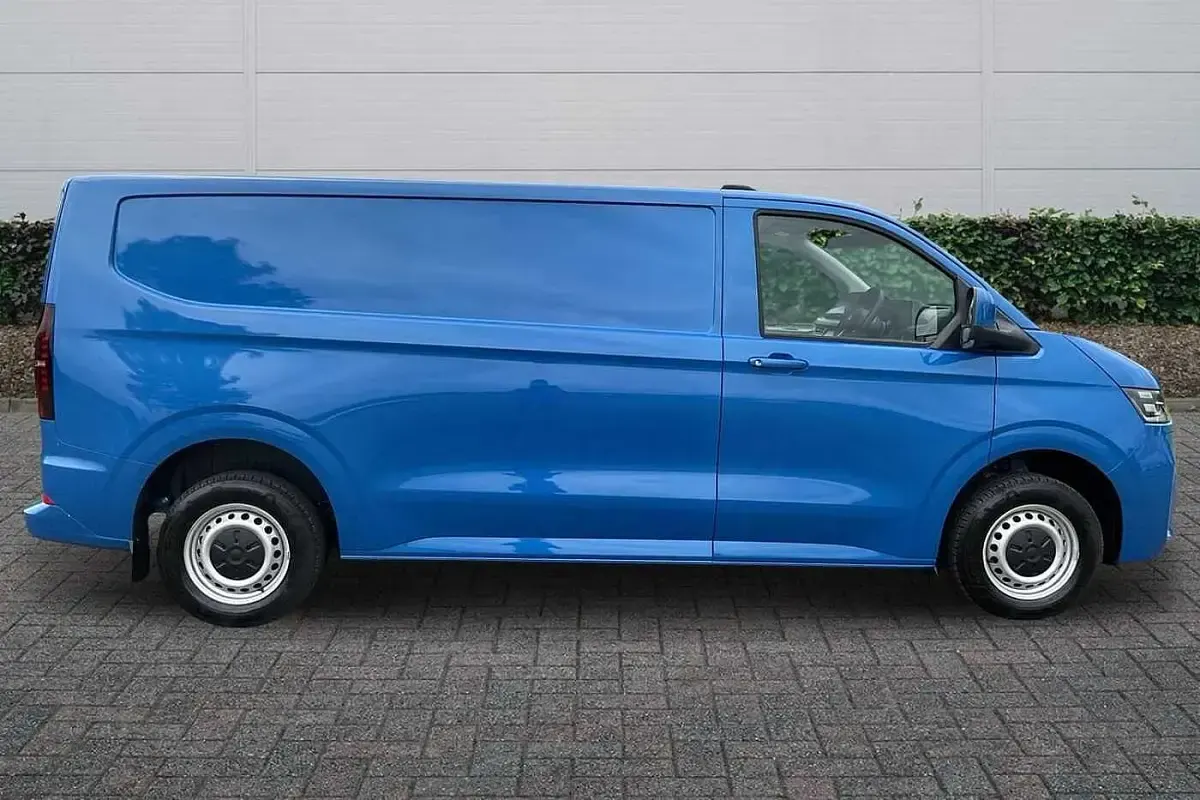 Used VW T7 100 kW (136 HP) 2026 Mid blue Van