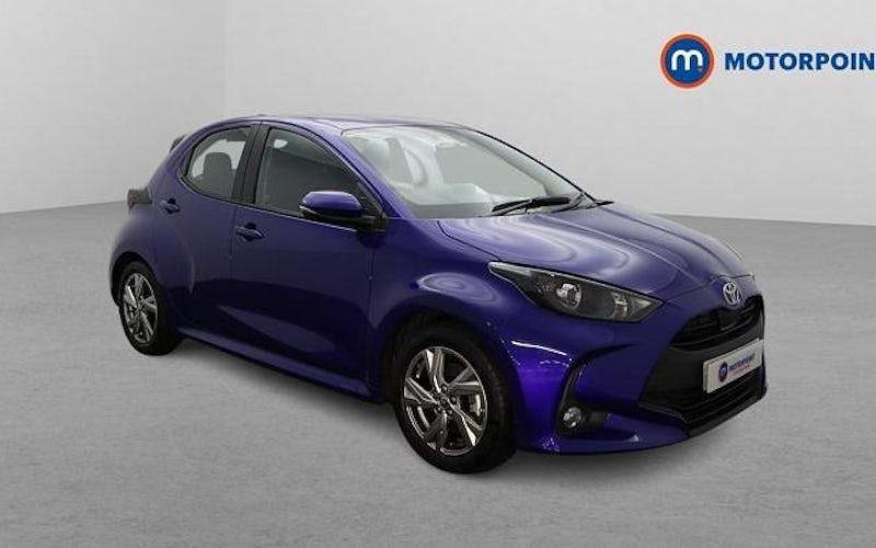 Used 2026 Toyota Yaris Hybrid Hatchback | £18,599 (Super price) - Image 1/4