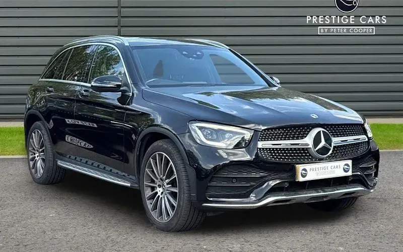 Used Mercedes GLC300 AMG Line Premium 245 HP (180 kW) 2020 SUV