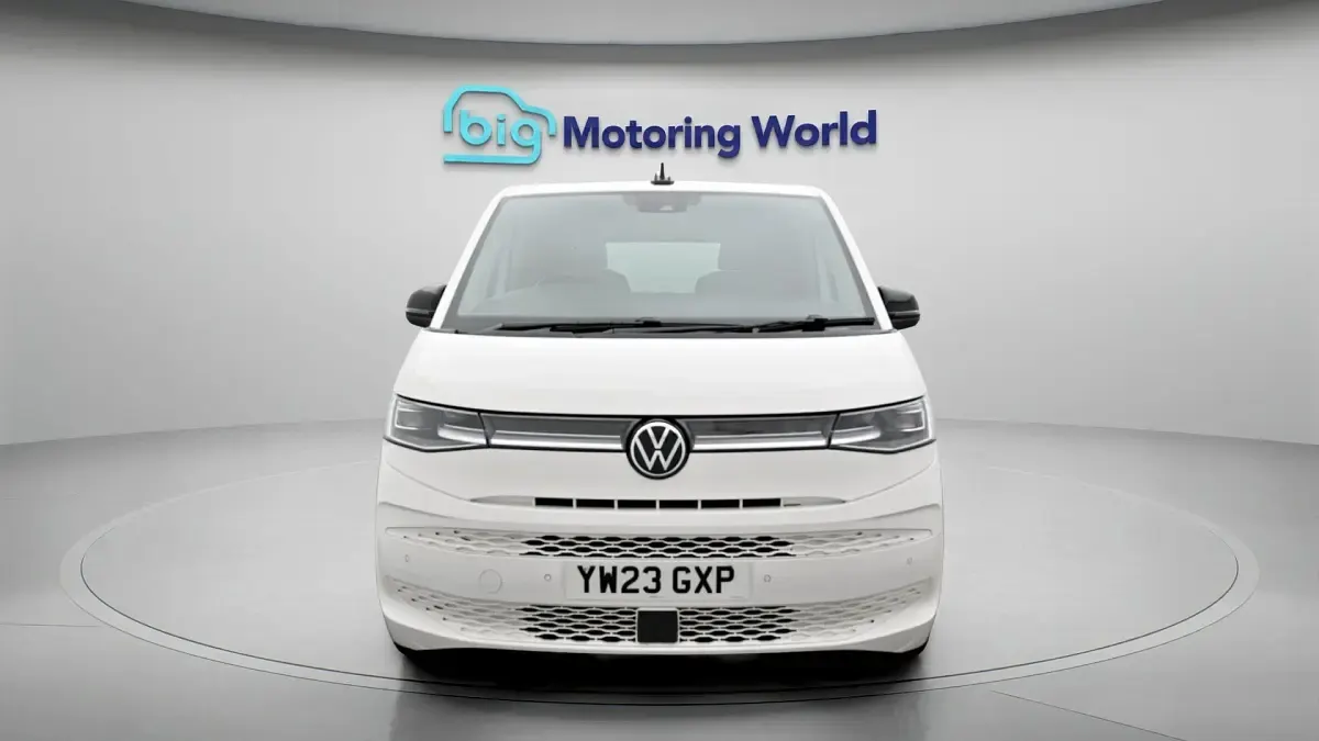 Used VW Multivan Style 215 HP (158 kW) 2023 MPV