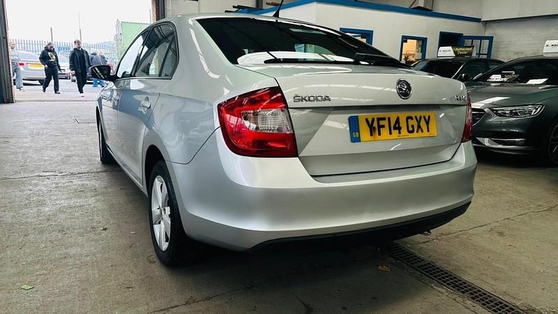 Used Skoda Rapid SE 110 HP (80 kW) 2014 Silver Hatchback