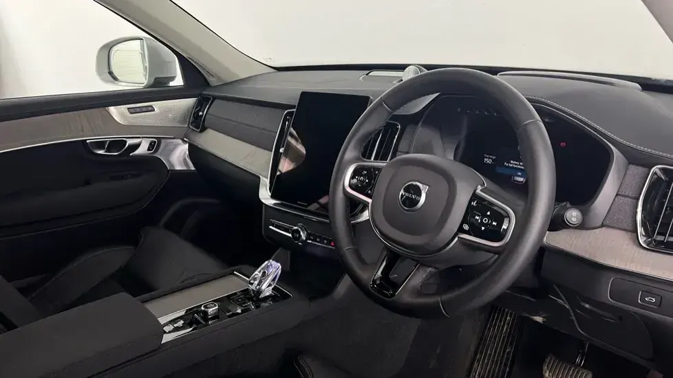 Begagnad Volvo XC90 Ultra 455 HK (334 kW) 2025 Silver SUV