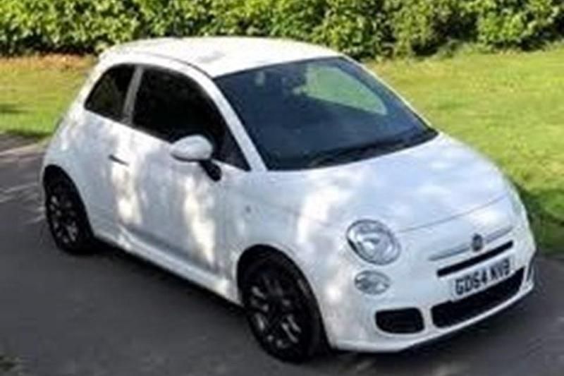 White Used 2015 Fiat 500 S Hatchback | £3,295 (Good price) - Image 1/1