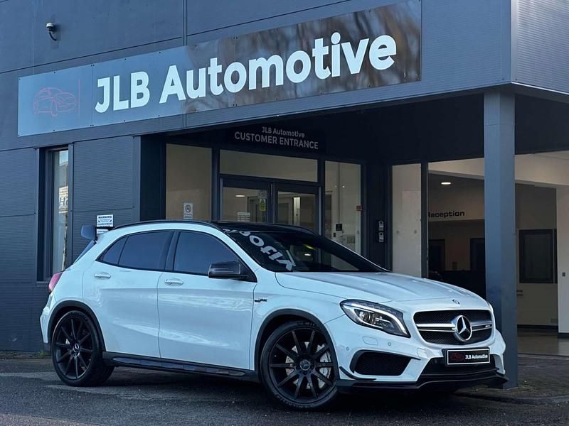 White Used 2014 Mercedes GLA45 AMG AMG SUV | £16,495 (Fair price) - Image 1/4