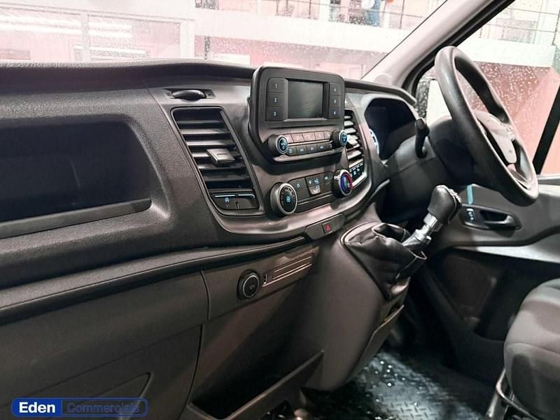 Used Ford Transit 130 HP (95 kW) 2021 White Van