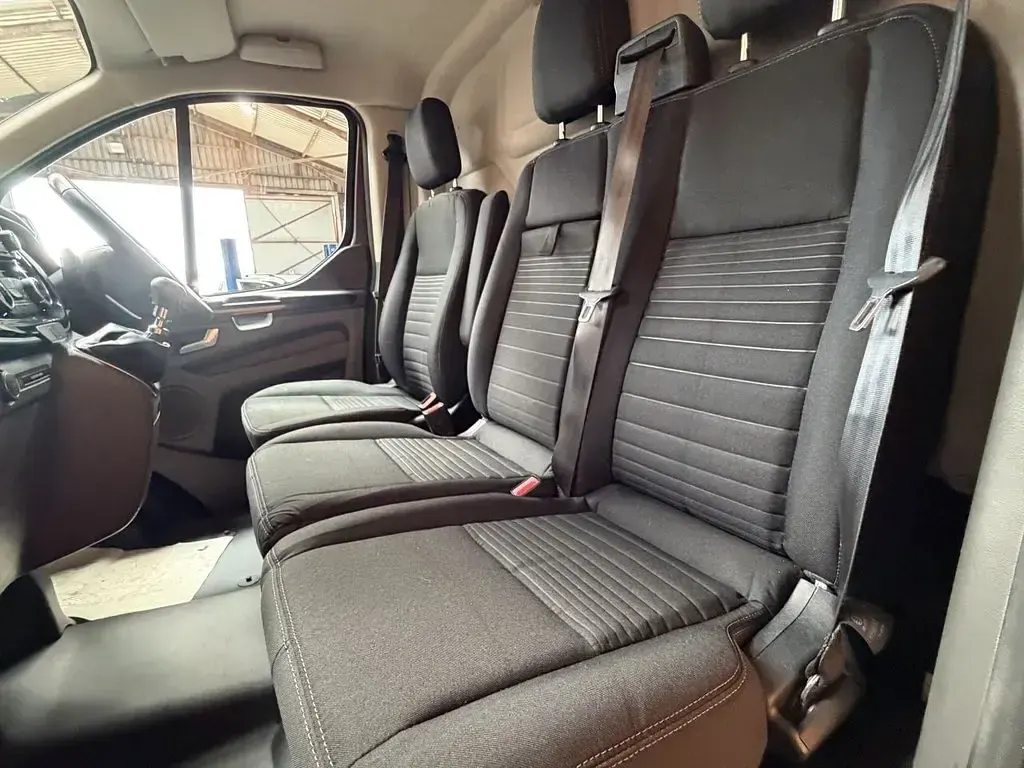 Used Ford Transit Custom Limited 130 HP (95 kW) 2021 Grey Van