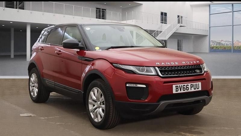 Red Used 2016 Land Rover Range Rover evoque SE Estate | £10,995 (Good price) - Image 1/4