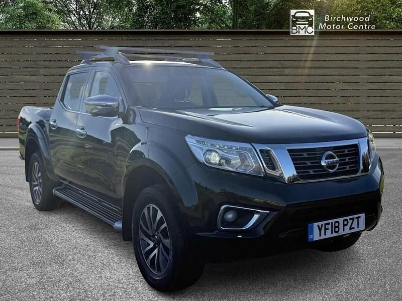 Black Used 2018 Nissan Navara S Pickup | £14,995 (Good price) - Image 1/4