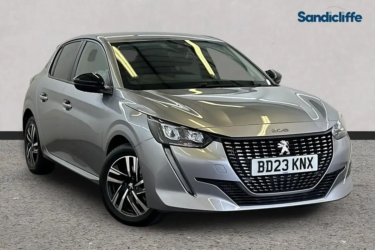 Used Peugeot 208 Active+ 100 HP (73 kW) 2023 Hatchback