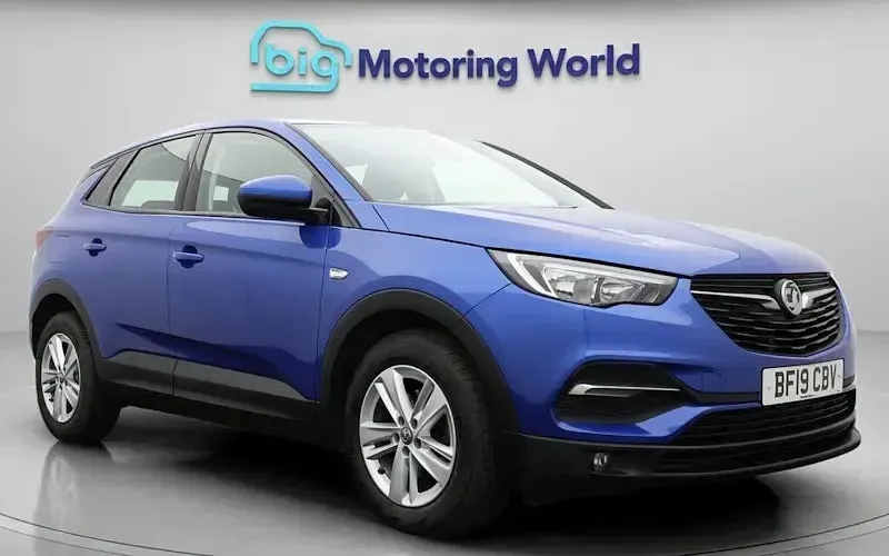 Used Vauxhall Grandland X S 131 HP (96 kW) 2019 SUV